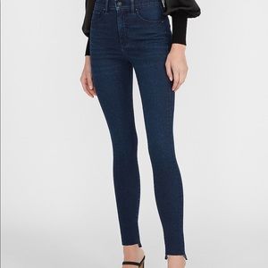 EXPRESS High Waisted Raw Step-Hem Jeans size 10S